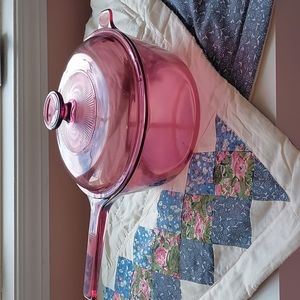 2.5L Visions Pyrex Cranberry Saucepan Vintage Glass